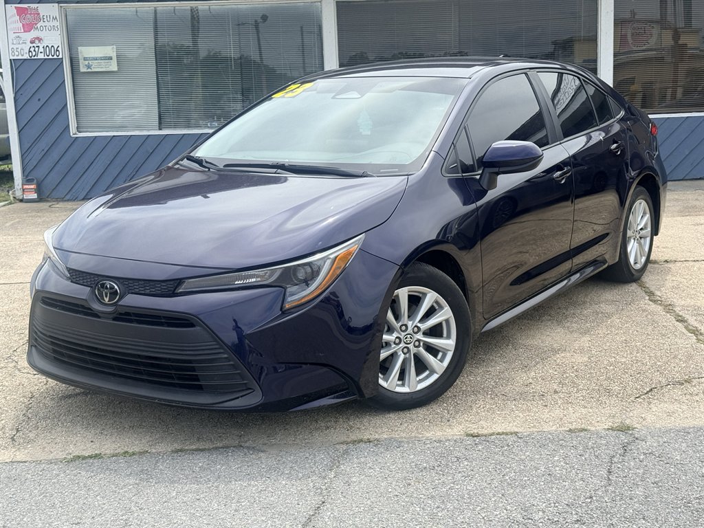 2023 Toyota Corolla LE CVT's photo