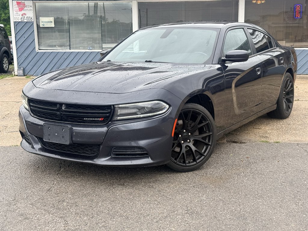 2019 Dodge Charger SXT's photo